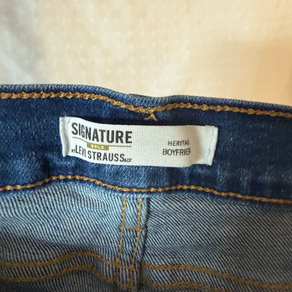 Signature Heritage Boyfriend by Levi Strauss Dark Blue Jeans - Picture 3 of 4